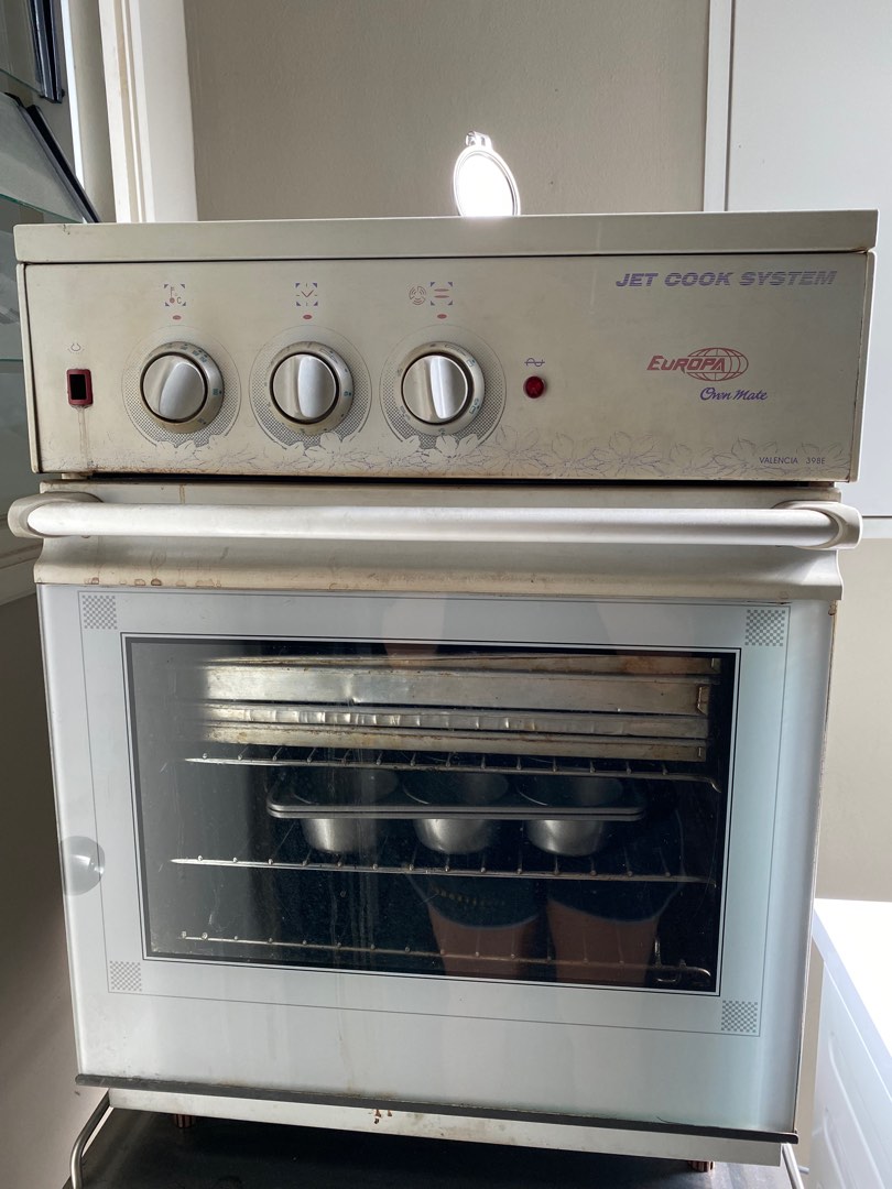Oven plus IKEA rack, TV & Home Appliances, Kitchen Appliances, Ovens