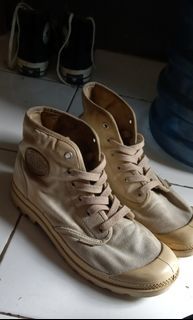 Palladium size 42