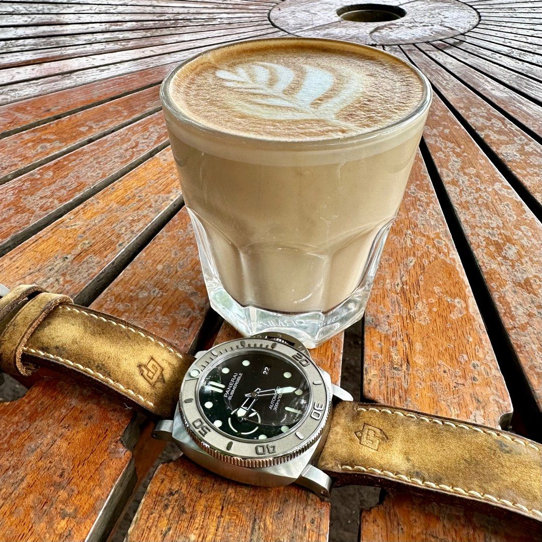Panerai discount pam 984