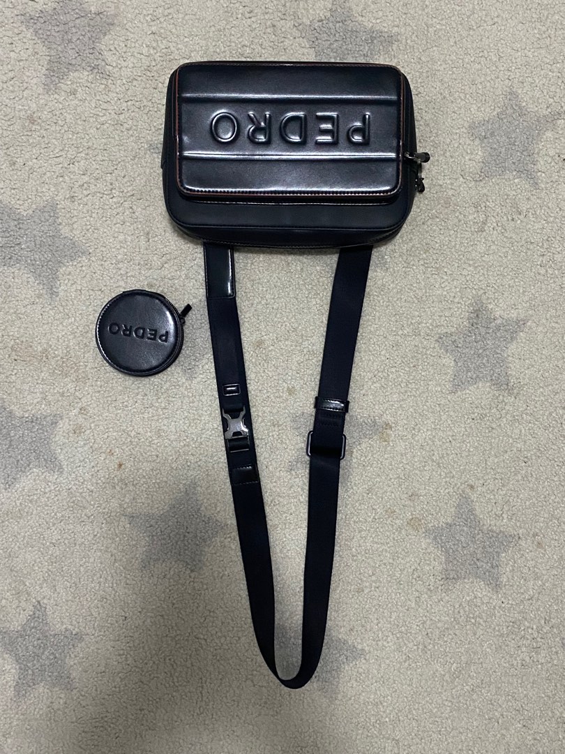 Pedro sling bag hotsell men