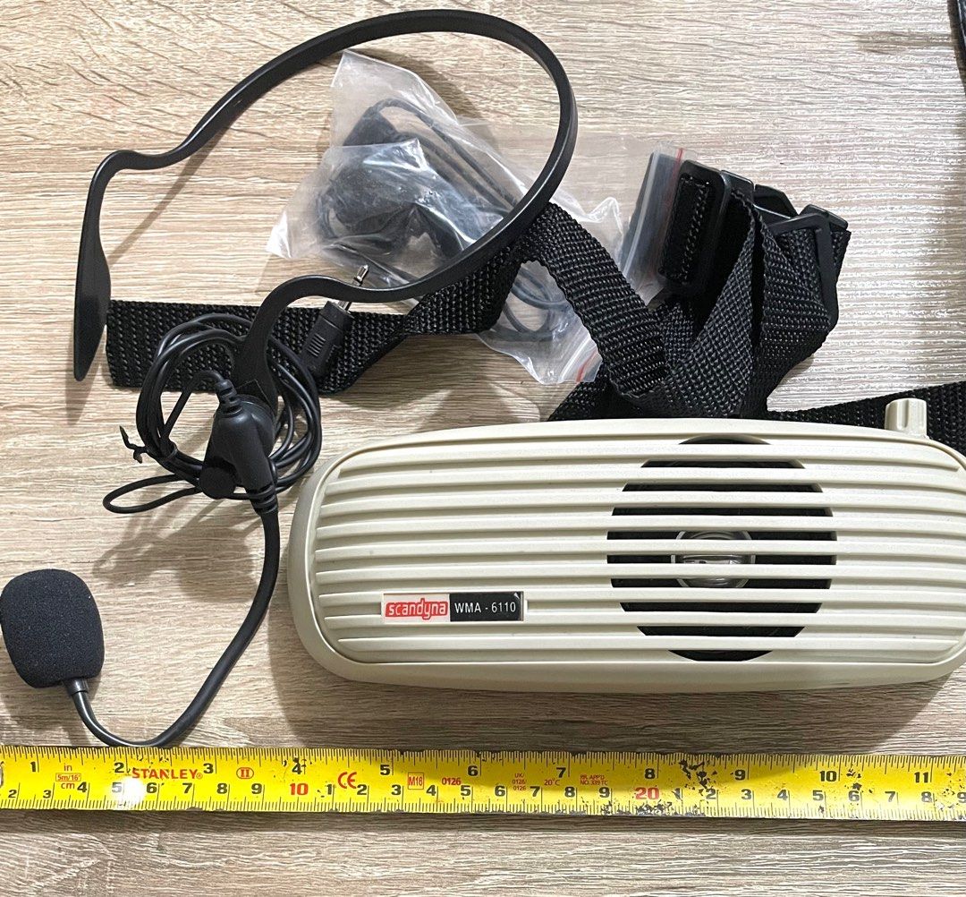Portable voice Amplifier (Category: Portable Audio Accessories) located in Bacoor. Submitted by baldurog (Listing ID 1233713021, Image 2). Description: Good working condition Selling as is(shown in pictures) What you see is what you get Shipping only (J&T) Delivery thru Lalamove Payment: Gcash Location Molino3 Bacoor Cavite PM if interested .