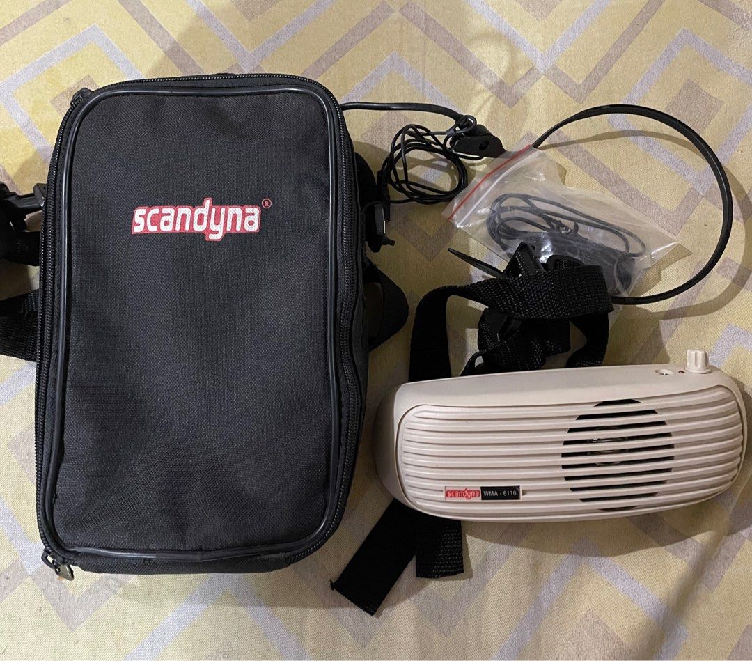 Portable voice Amplifier (Category: Portable Audio Accessories) located in Bacoor. Submitted by baldurog (Listing ID 1233713021, Image 1). Description: Good working condition Selling as is(shown in pictures) What you see is what you get Shipping only (J&T) Delivery thru Lalamove Payment: Gcash Location Molino3 Bacoor Cavite PM if interested .