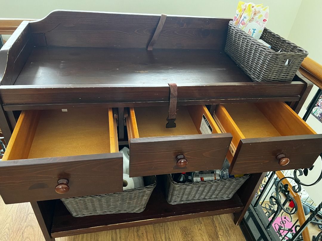 Pottery Barn changing table, Babies & Kids, Baby Nursery & Kids