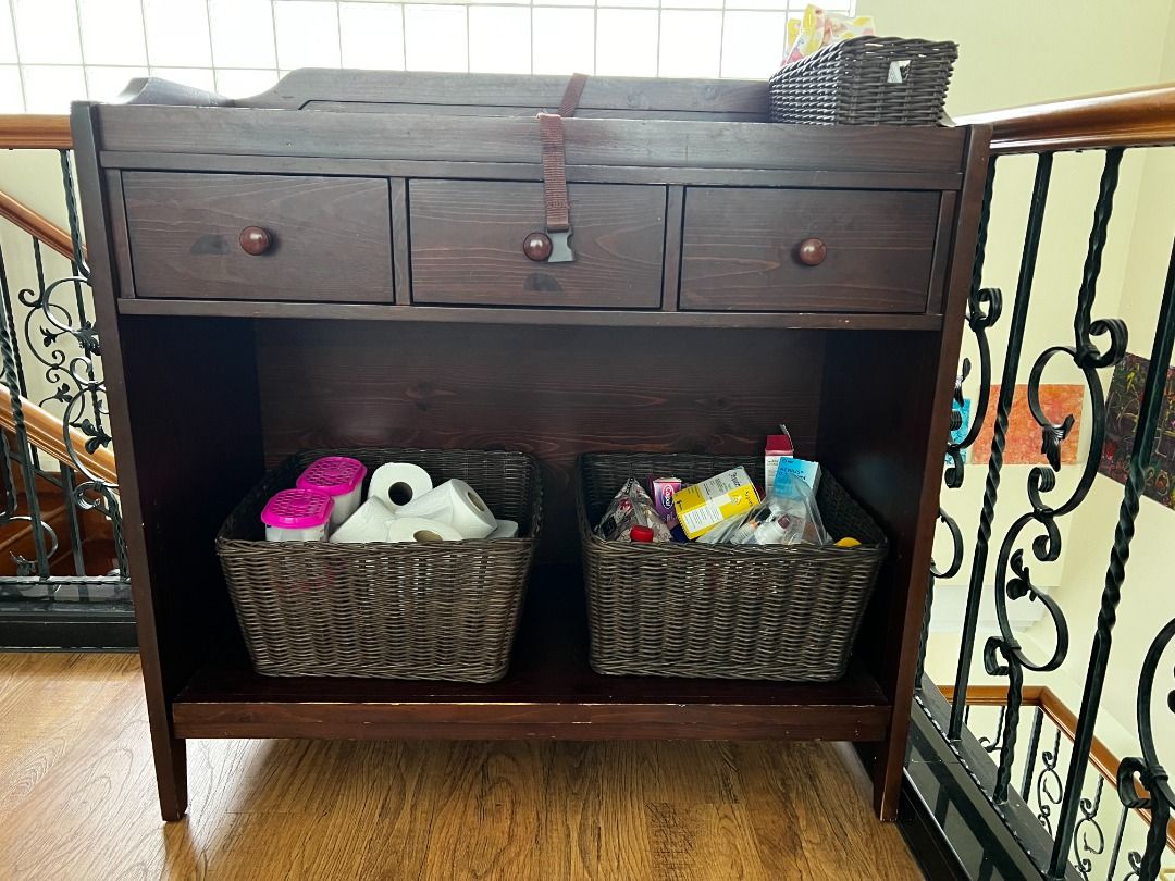 Pottery barn changing outlet table with baskets