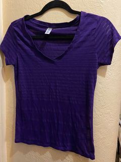 Purple tee shirt szXS