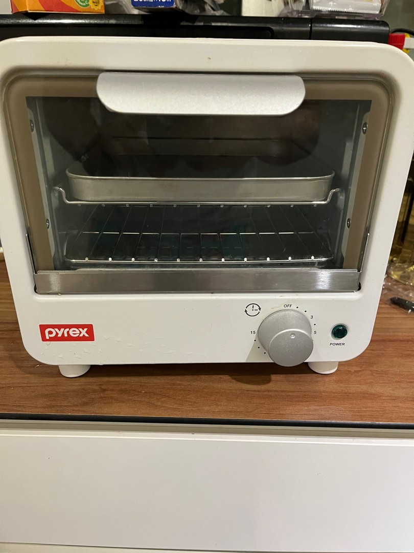 Pyrex oven and toaster, TV & Home Appliances, Kitchen Appliances, Ovens
