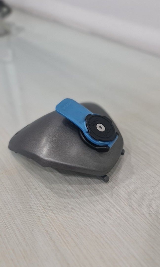 Quad lock for Xmax, Motorcycles, Motorcycle Accessories on Carousell