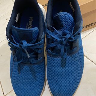 Reebok size 43