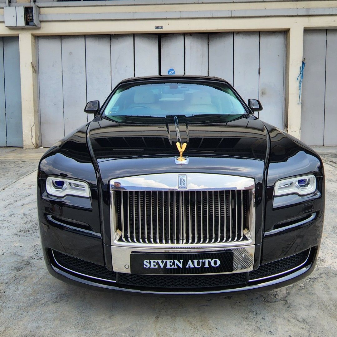 Hire Rolls Royce Ghost With Driver in Dubai  Chauffeur Car Rental