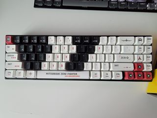 （分類：）位於 。 由 CranberryAmple 提交（商品編號 1233628518，圖片 1）。簡介： 。