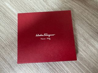 （分類：）位於 。 由 adekoelo 提交（商品編號 1233586537，圖片 1）。簡介： 。