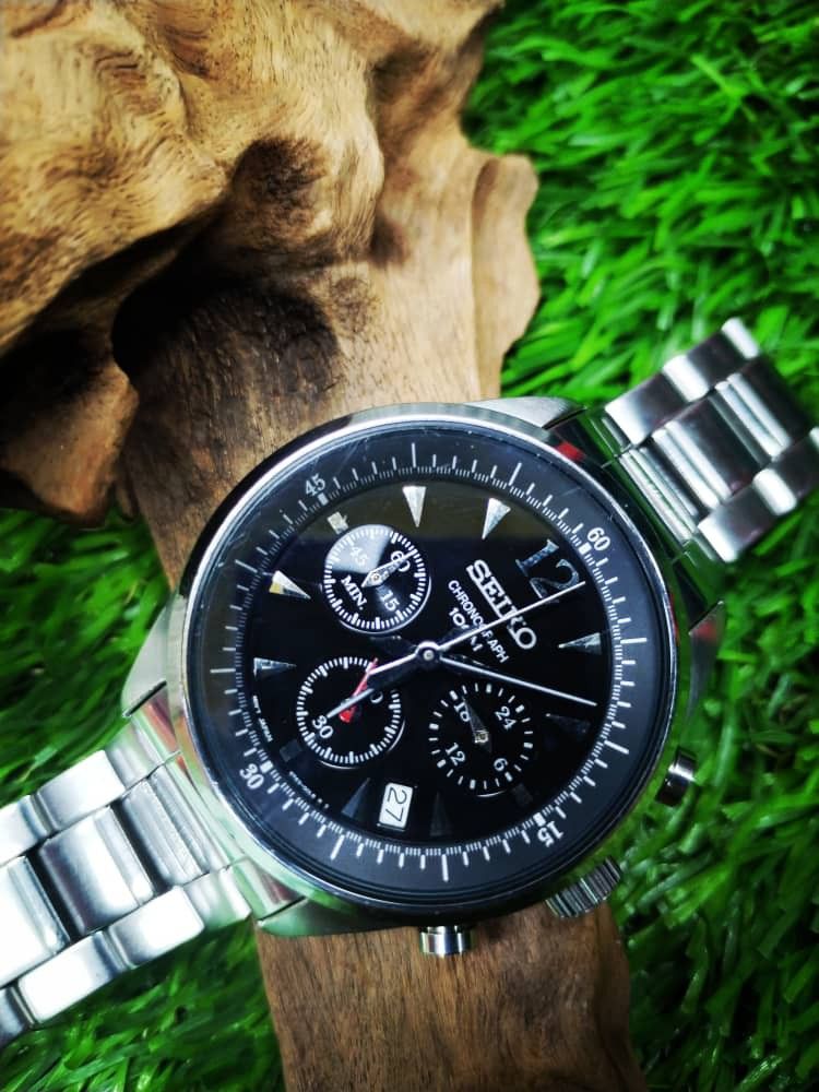 Seiko watch chronograph Men s Fashion Watches Accessories