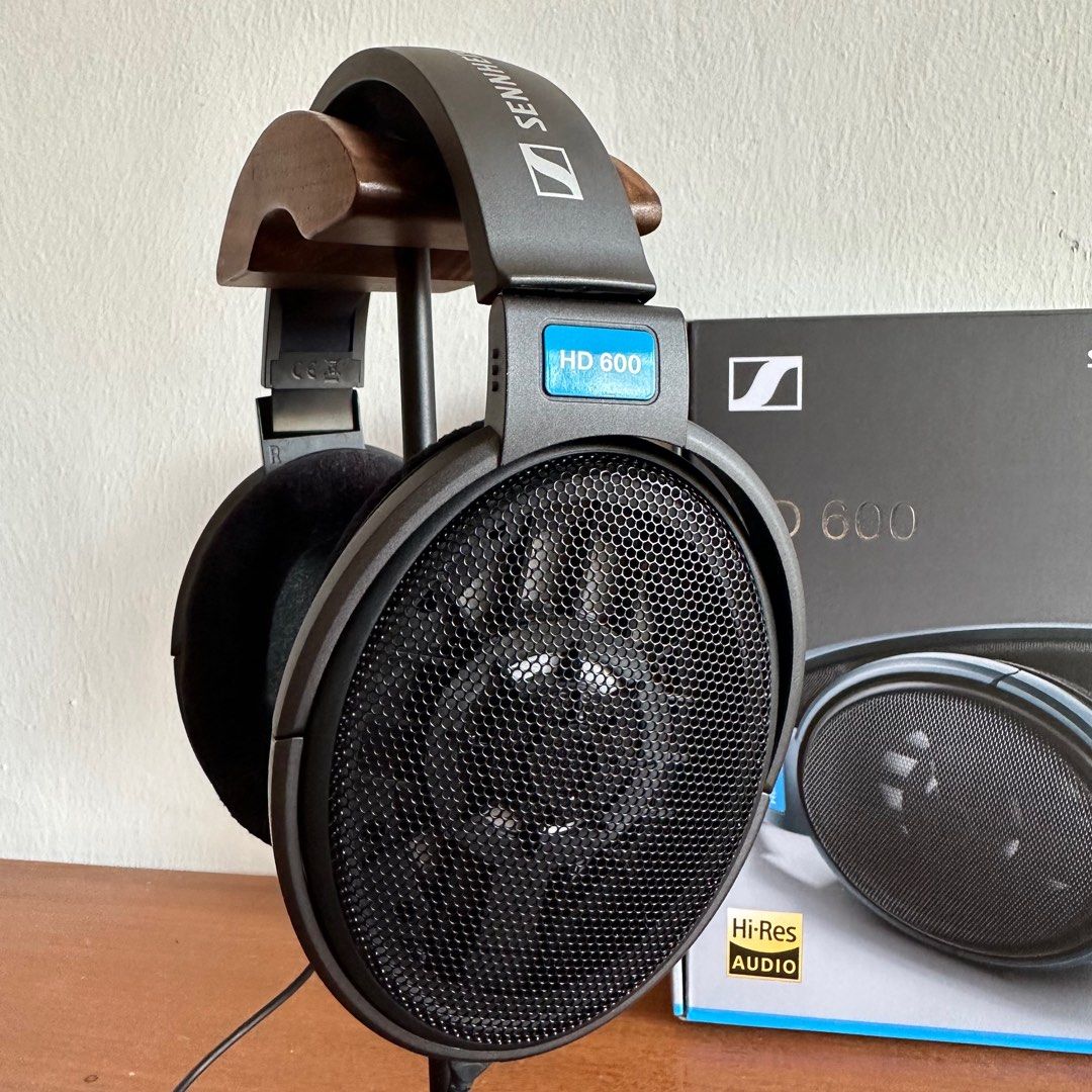 Sennheiser HD 600 [ HD 600 ], Audio, Headphones & Headsets on Carousell