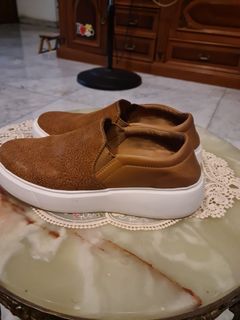 Sepatu kulit wanita merk Scholl biomechanics