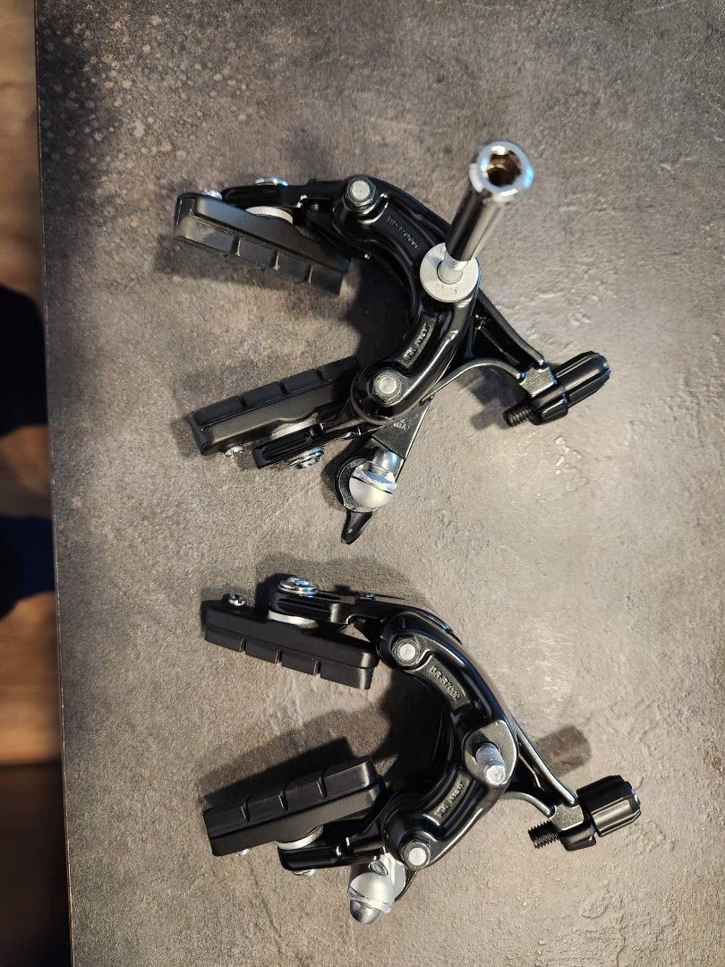 Shimano 105 rim brake (front and back), Sports Equipment, Bicycles ...