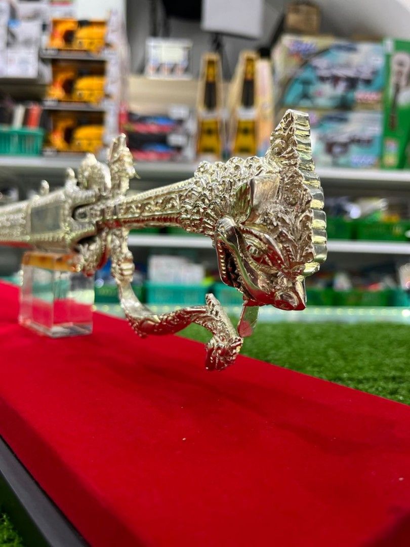 Sinhalese Kasthane Sword Display, Furniture & Home Living, Gardening