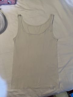 Size S/M Uniqlo AIRISM Cami Tank Top in White