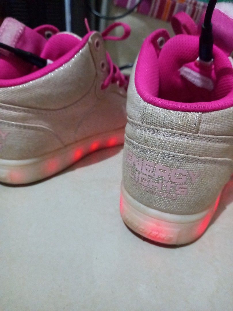Sketchers girls cheap energy lights