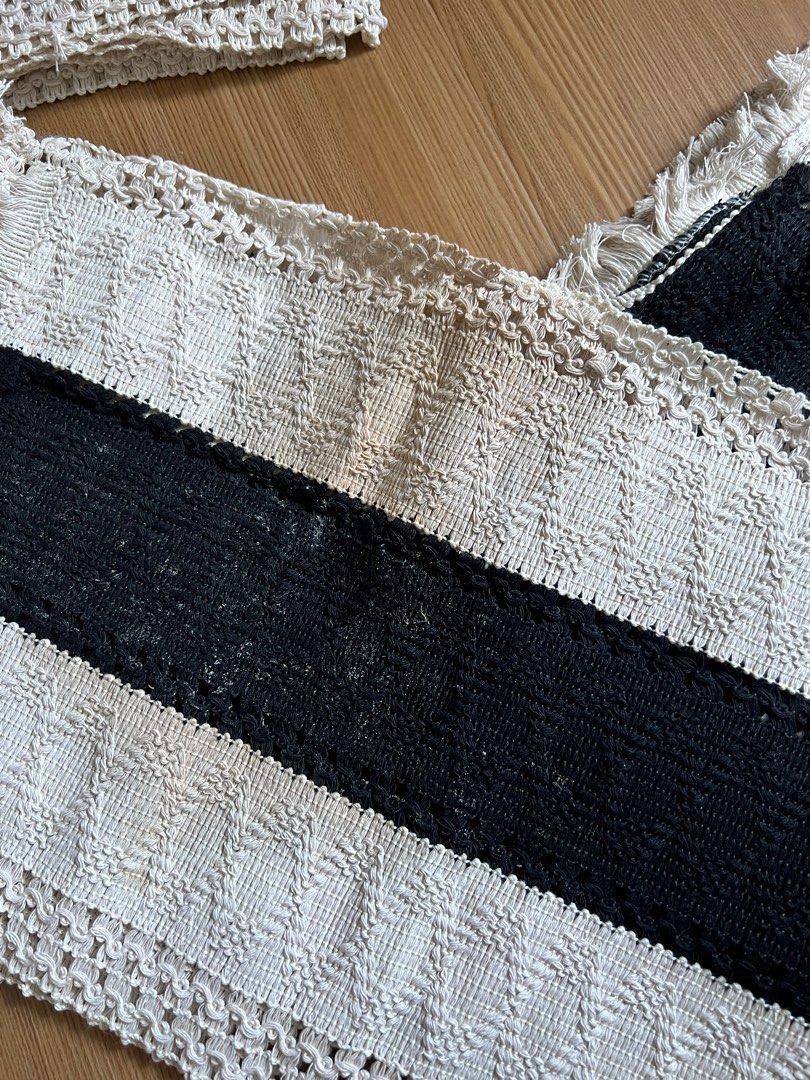 Table runner (Category: Other Home Decor) located in Singapore. Submitted by tashii7 (Listing ID 1233589846, Image 2). Description: Brought it $130 Can nega abit 9 pcs 30cmx180cm 2 pcs 30cmx220cm Some Stains i use for my wedding.(look at the pictures not for fussy customer .