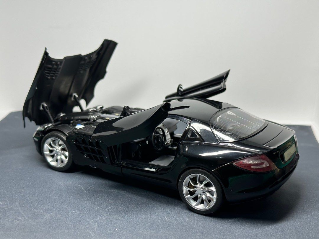Tamiya 1/24 Mercedes-Benz SLR McLaren, 興趣及遊戲, 玩具& 遊戲類