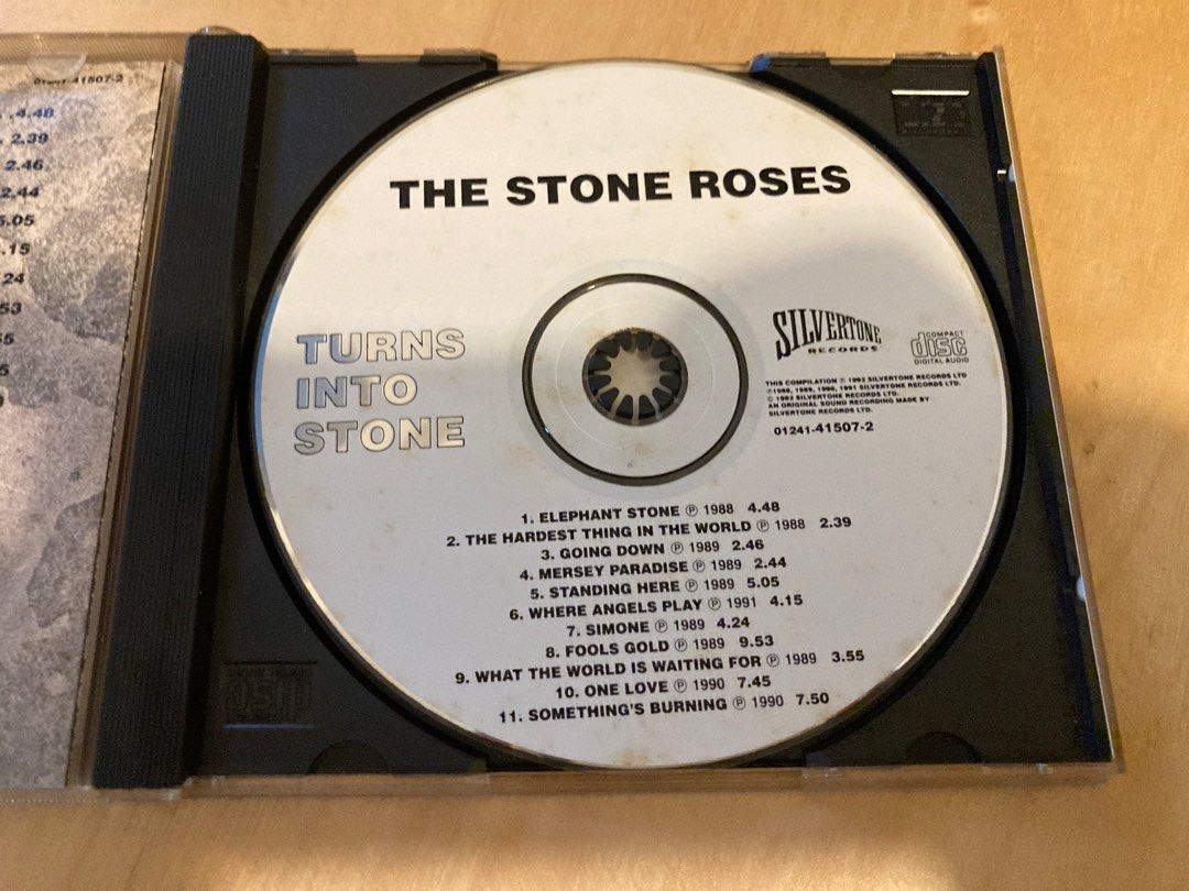 THE STONE ROSES TURNS INTO STONE - 洋楽