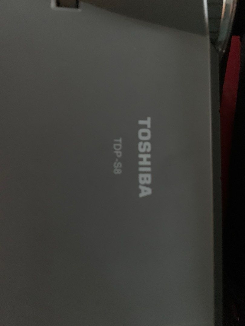 Toshiba Tdp S8 Dlp Projector Computers Tech Office Business
