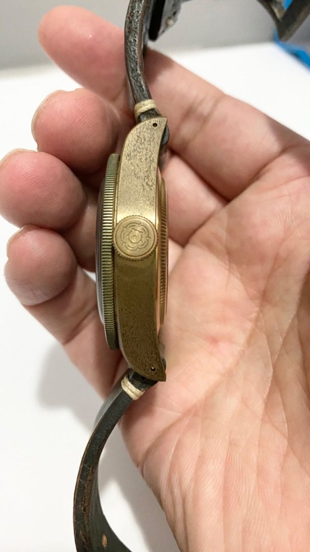Black bay bronze online replica