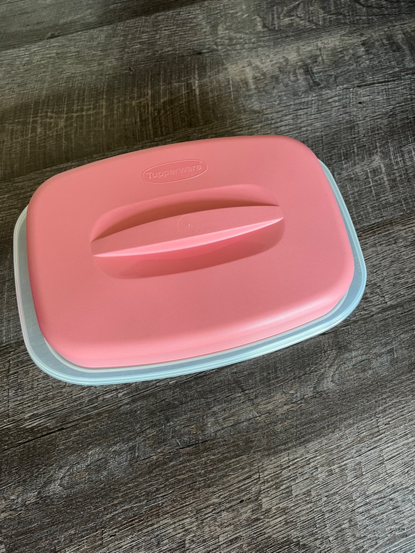 Tupperware Serving Platter, Furniture & Home Living, Kitchenware