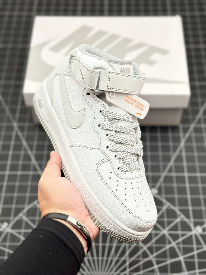 Undefeated x Nike Air Force 1 Mid Nightmare Mid top casual board shoes