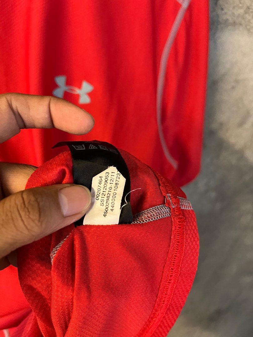 Under Armour Men s Fashion Activewear on Carousell