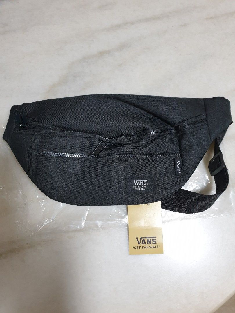 VANS WAIST BAG SLING OVER Men s Fashion Bags Sling Bags on