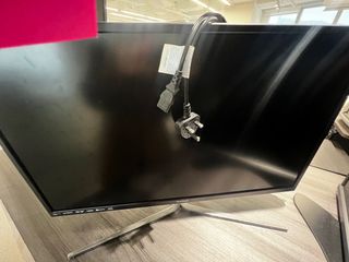 （分類：）位於 。 由 sforbigsal30719 提交（商品編號 1233621802，圖片 1）。簡介： 。