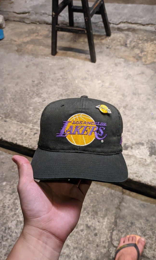 VINTAGE BLOCK HEADS LAKERS BY NBA, Men's Fashion, Activewear on