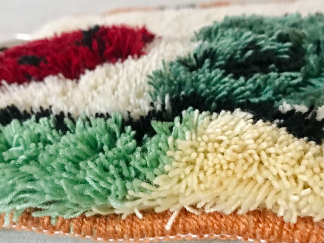 Vintage Tufted Wool Retro Abstract Art Rug, Furniture & Home Living ...