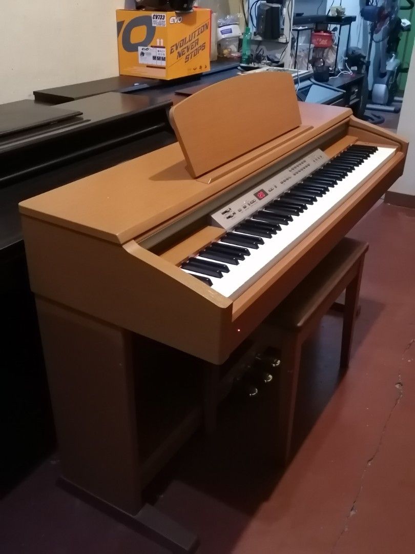 Yamaha Arius YDP223 Digital Piano, Hobbies & Toys, Music & Media