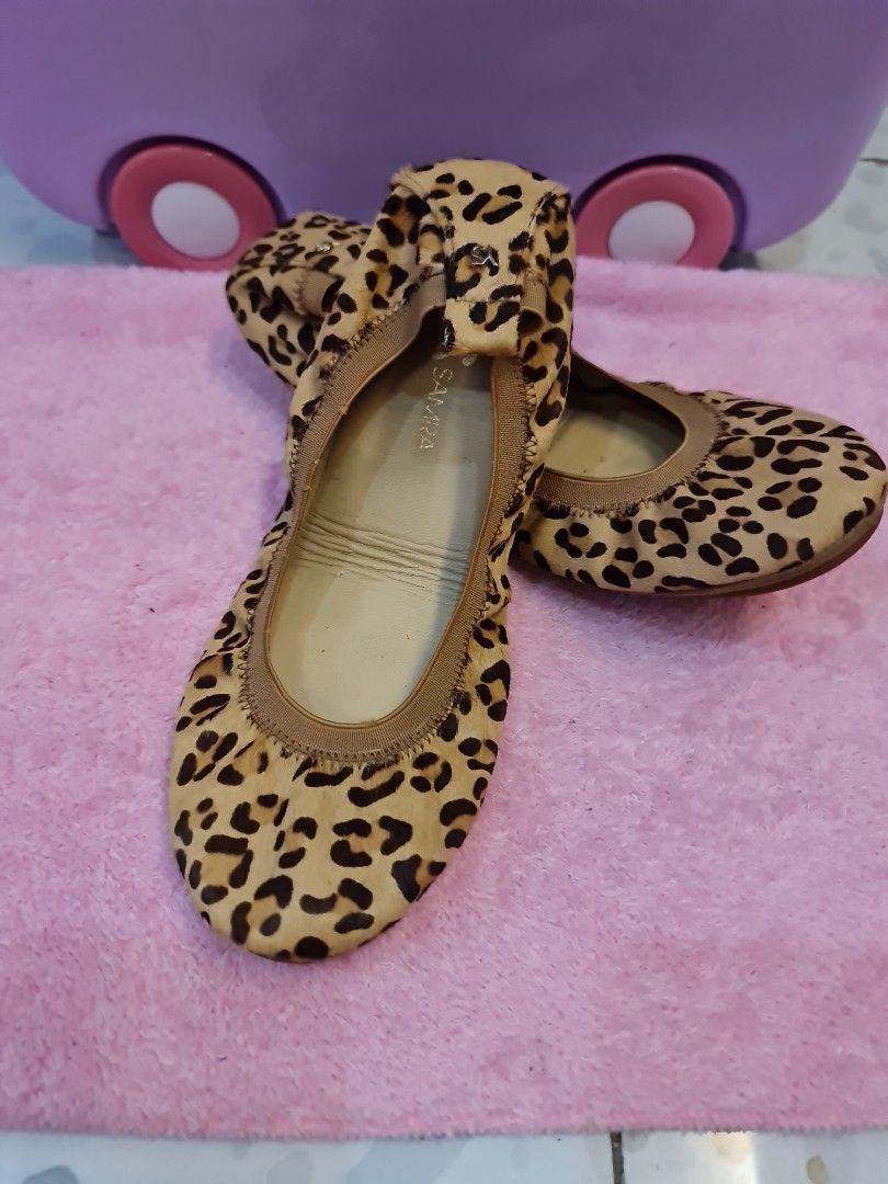 Yosi samra shop leopard flats