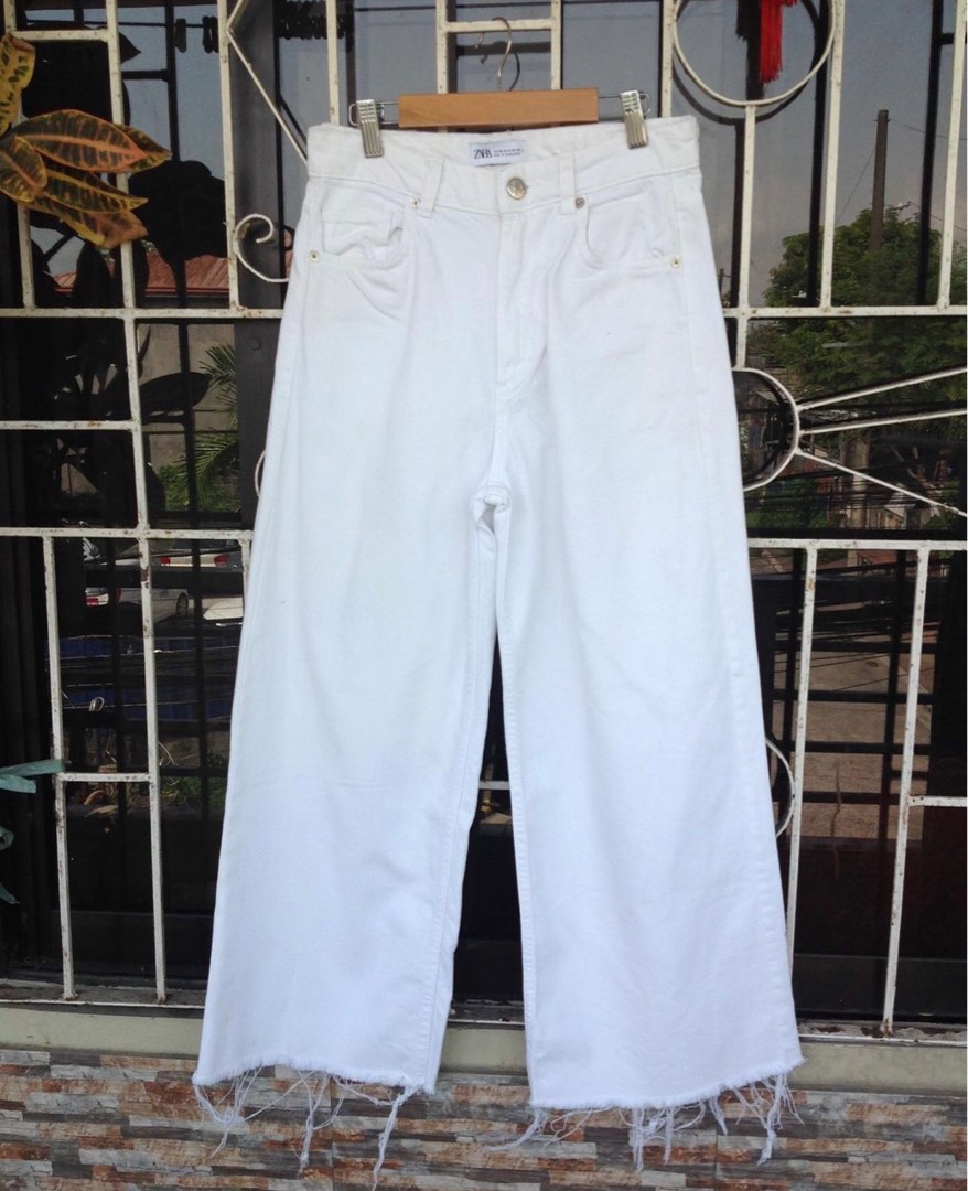 Zara Wide Leg Jeans, Women's Fashion, Bottoms, Other Bottoms on Carousell