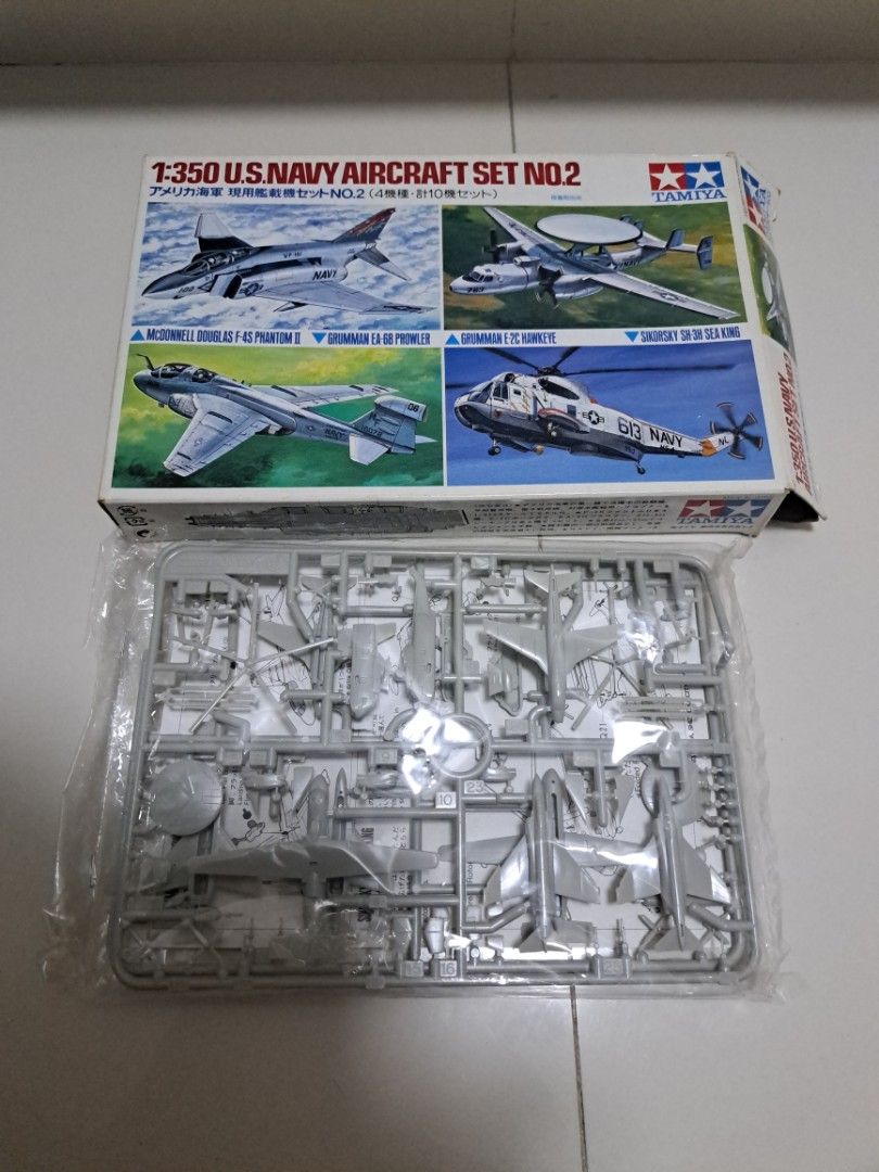 Tamiya 1/350 Scale US Navy Aircraft Set 2 - New