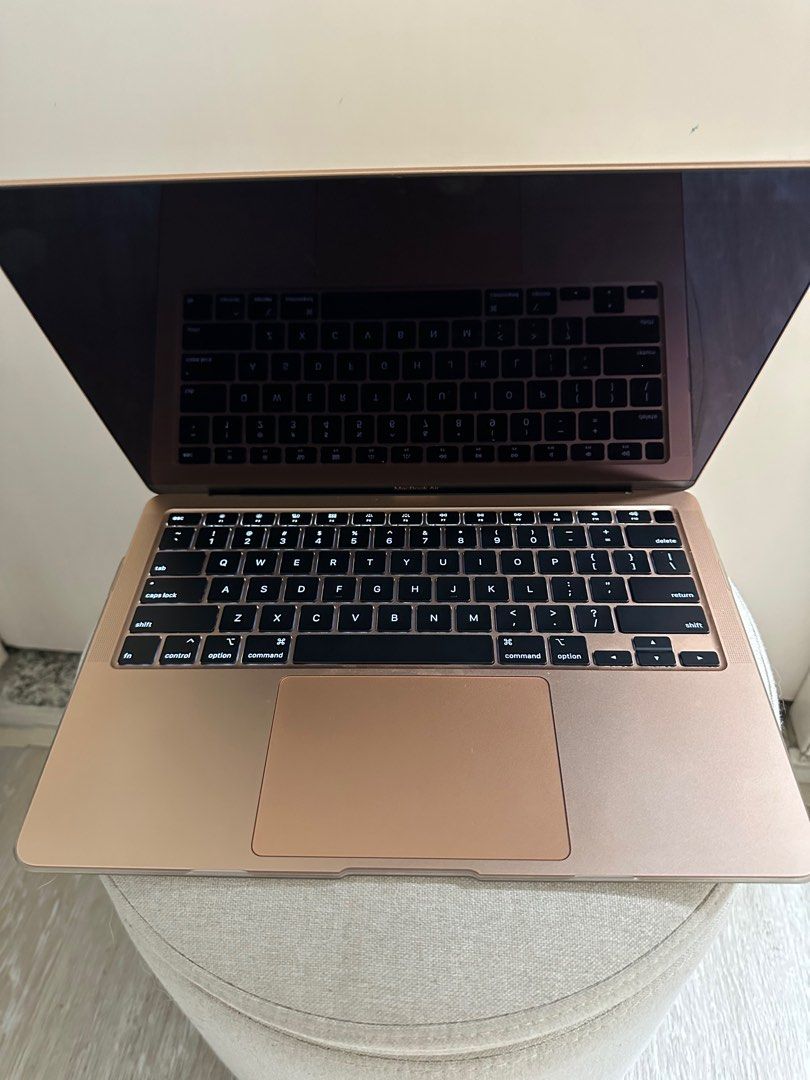 13inch MacBook Air (Gold) 2020, 電腦＆科技, 手提電腦 Carousell