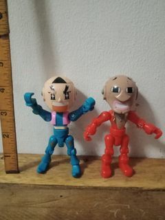 2pcs Collectible Figure