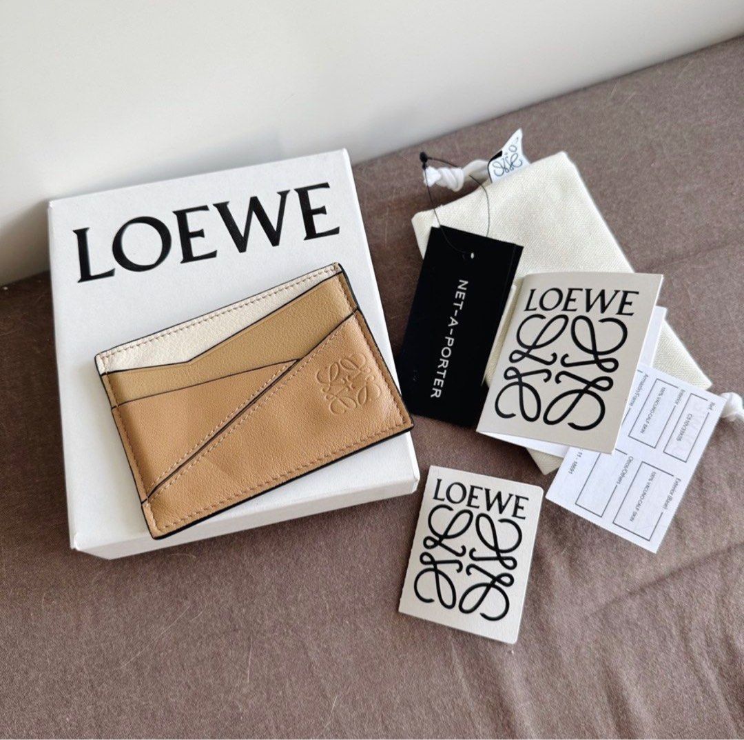 95 NET A PORTER LOEWE PUZZLE PLAIN CARDHOLDER in classic