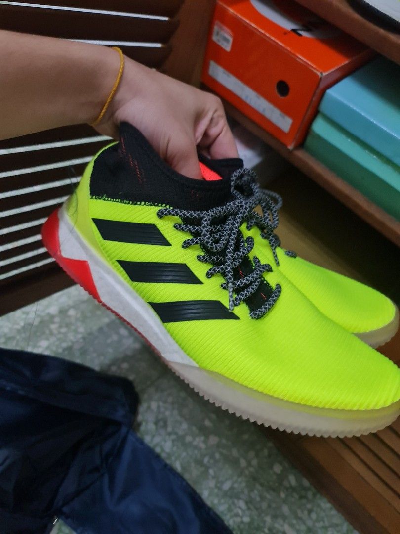 Predator Boost Futsal shoes, Men's Footwear, on Carousell