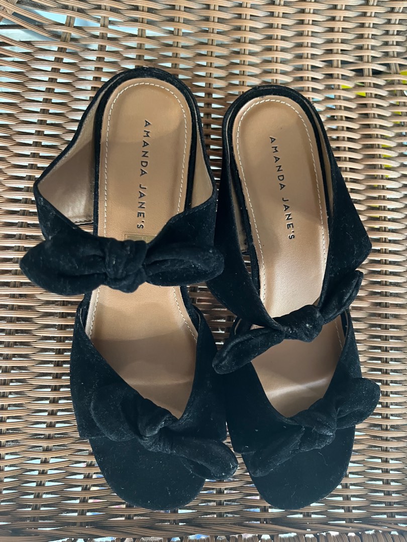 Amanda jane’s sandals on Carousell