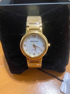 （全新）新加坡一線品牌Aries gold水鑽女錶