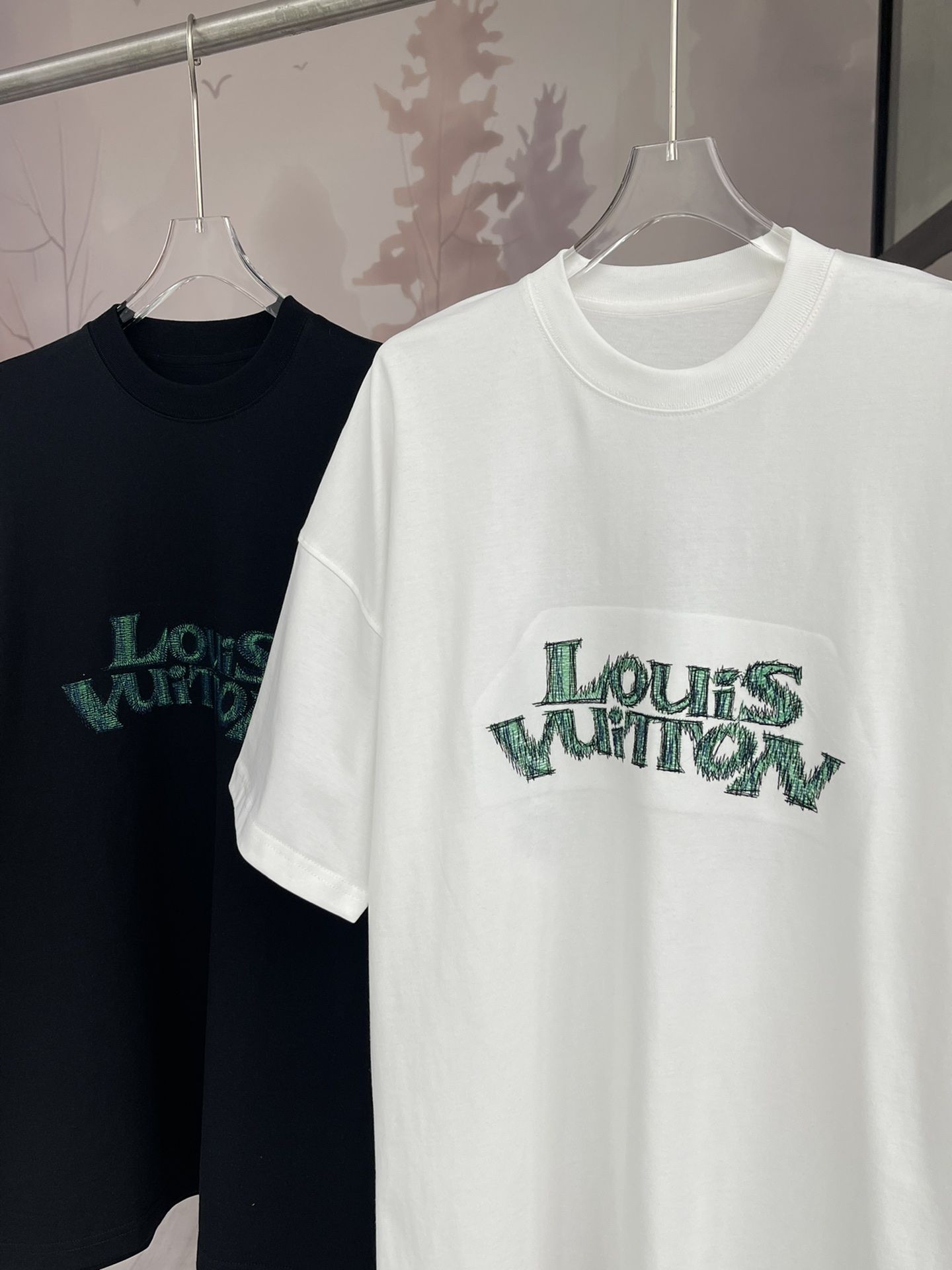 Louis Vuitton White Barcode Logo Tee – Savonches