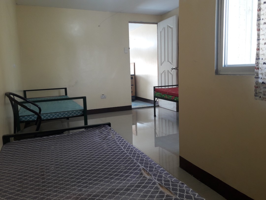(Category: ) located in . Submitted by ikisson (Listing ID 1233727105, Image 1). Description: .