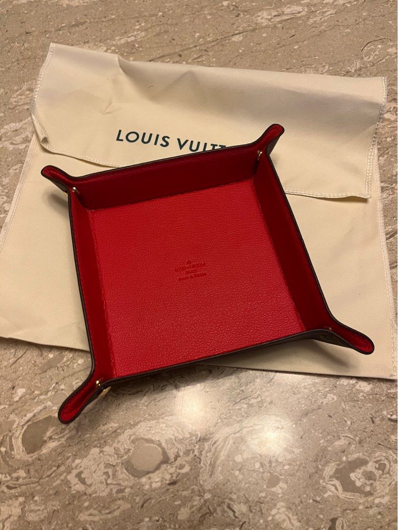 Louis Vuitton White Ceramic Marcel MM Valet Tray at 1stDibs