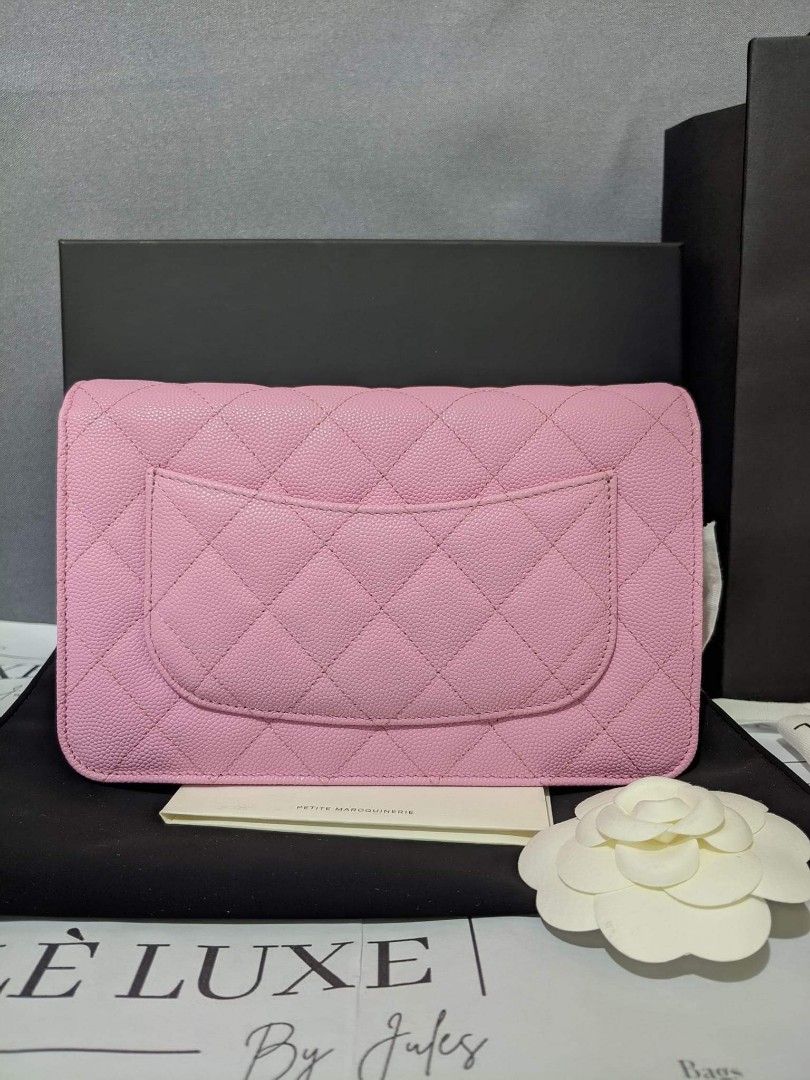 Chanel wallet on chain in Pink (Category: Luxury Bags & Wallets) located in Manila. Submitted by Le_Luxe (Listing ID 1233864366, Image 3). Description: Used once for an event from Paris On hand and ready to ship with receipt open for lay away.