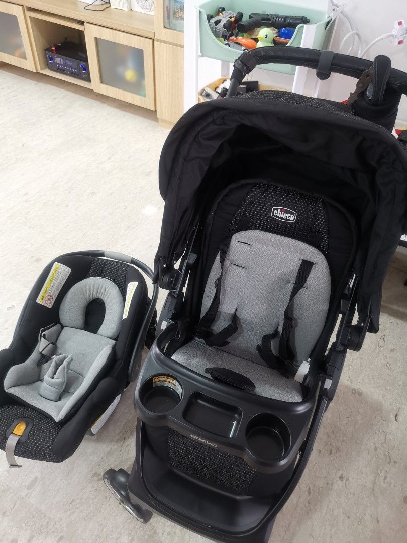 Chicco Bravo Keyfit 30 stroller, Babies & Kids, Going Out, Strollers on Carousell
