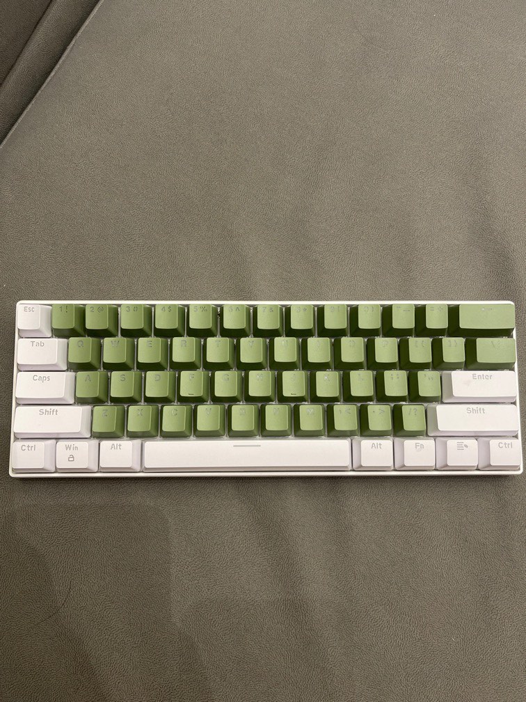 Clicky Wireless Bluetooth Keyboard, Computers & Tech, Parts